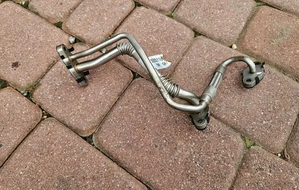 Opel Insignia B Turbo turbocharger oiling pipe/hose 174KM