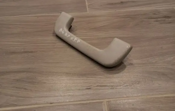 Audi A4 S4 B8 8K Front interior roof grab handle 8K0857607