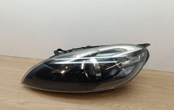 Volvo V40 Headlight/headlamp 31420009 7227100001 3000616278
