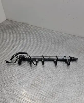 Mercedes-Benz B W245 Fuel main line pipe A6400701295 10146451 200566