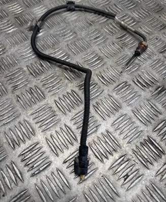 Mercedes-Benz E W213 Exhaust gas temperature sensor A0009059704