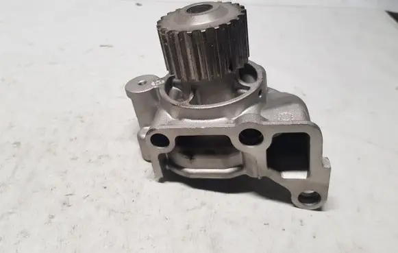 Mazda 626 Water pump JP962 8AG215010 E43Z8501A
