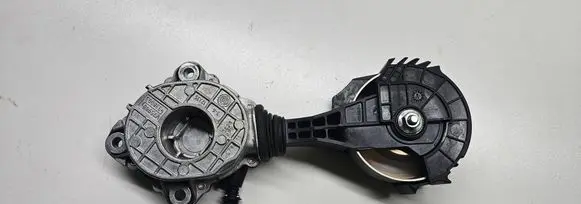 Peugeot 308 SW Generator/alternator belt tensioner V75988 4338003