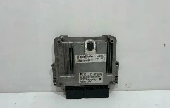 Jeep Grand Cherokee Engine control unit/module 0281030158