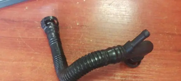 BMW 7 E38 Breather/breather pipe/hose 1440317