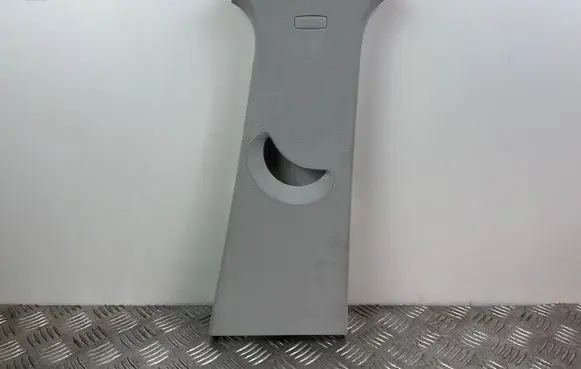 Seat Arona (B) pillar trim (top)