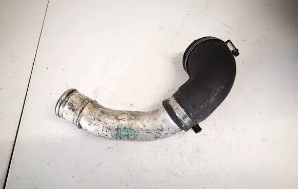 Opel Vectra C Intercooler hose/pipe 55352735 55352736