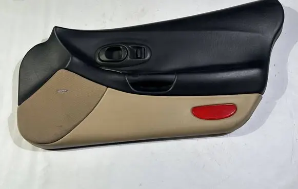 Chevrolet Corvette C5 Trunk/boot side trim panel 8582401