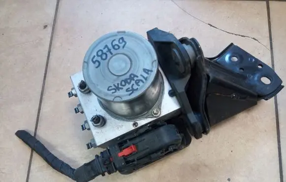 Skoda Scala ABS Pump 2Q0614517AL NE58769