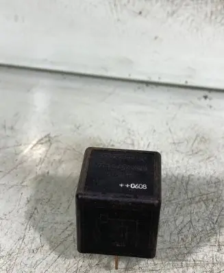 Volvo V70 Other relay 9441160