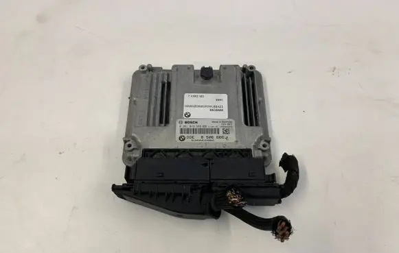 Mini One - Cooper Coupe R56 Engine control unit/module 0281016585 8506666 030062805