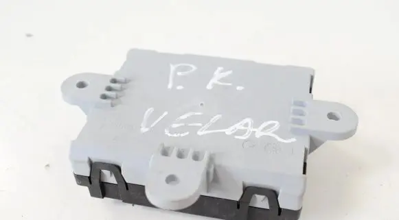 Land Rover Range Rover Velar Door control unit/module J8A214D617CC