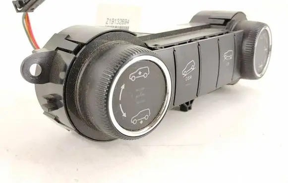 Mercedes-Benz GL X164 Differential lock switch A1648707310 1648707310