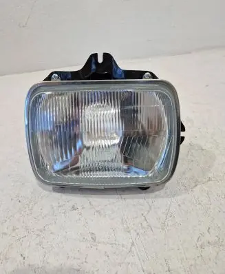 Toyota Hilux (N80, N90, N100, N110) Headlight/headlamp 100-1102