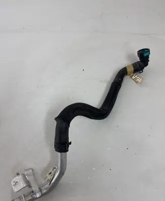 Land Rover Range Rover Velar Engine coolant pipe/hose HK838D093AB