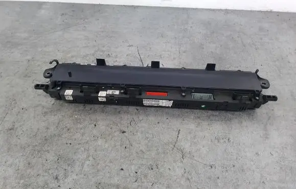 Renault Scenic II - Grand scenic II Speedometer (instrument cluster) 8200365607