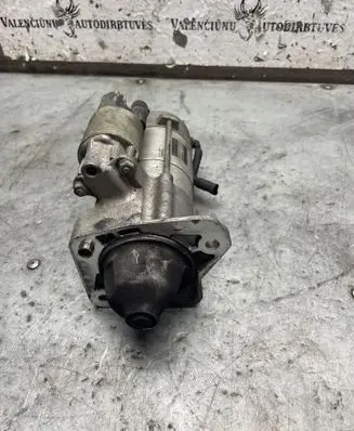 Opel Zafira B Starter motor 55579119 4280009740