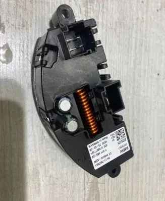 BMW X2 F39 Heater blower motor/fan resistor 7952061