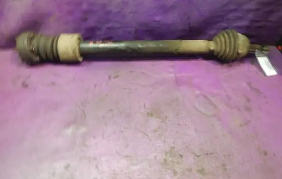 Volkswagen Jetta II Front driveshaft 