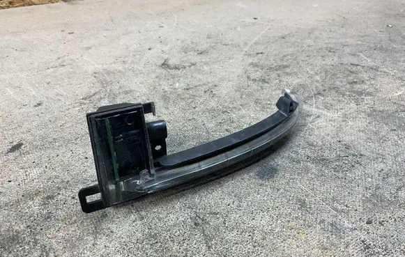 Audi A4 S4 B8 8K Mirror indicator light 8K0949101 00960901