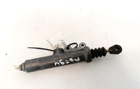Mercedes-Benz E W210 Clutch master cylinder 2022090112