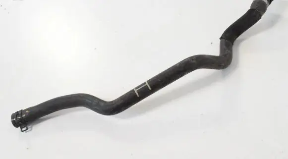 BMW i8 Engine coolant pipe/hose 7640841
