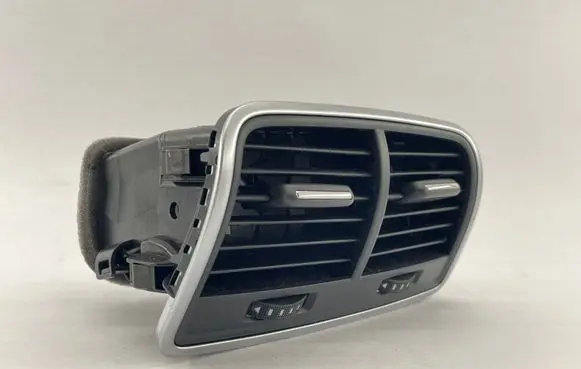 Audi A7 S7 4G Rear air vent grill 4G0819203