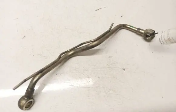 Toyota Avensis T270 Turbo turbocharger oiling pipe/hose 