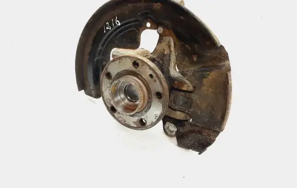 Volvo S80 Front wheel hub