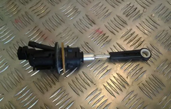 Audi A5 8T 8F Master brake cylinder 8K2721401E