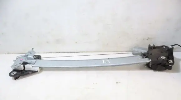 Honda Jazz Rear window lifting mechanism without motor
