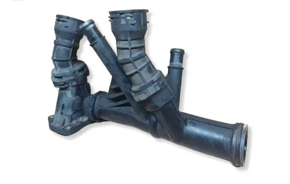 Volkswagen Golf VII Engine coolant pipe/hose 04L121026F 04L121071B