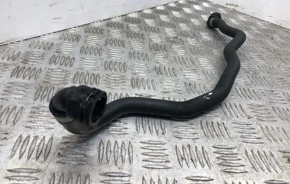 BMW 4 F32 F33 Engine coolant pipe/hose 7531977