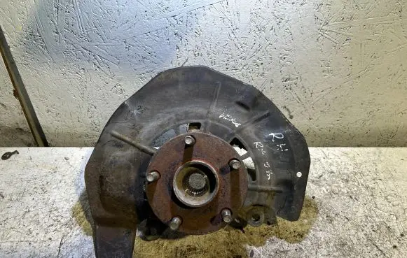 Lexus RX 330 - 350 - 400H Front wheel hub