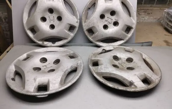 Honda CR-V R15 wheel hub/cap/trim 44733S100000
