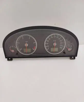 Ford Mondeo Mk III Speedometer (instrument cluster) 44ZU187