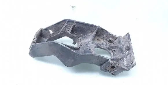Audi A4 S4 B6 8E 8H Fender mounting bracket 8E0853921B
