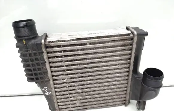 Peugeot 308 Intercooler radiator 9675627980 M162476