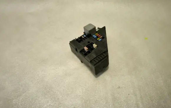 Volvo XC90 Fuse module 31473569