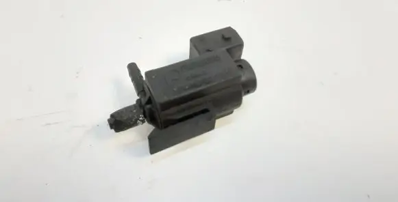 BMW 5 E60 E61 Turbo solenoid valve 1742712