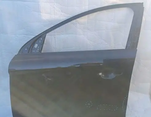Volvo XC60 Front door