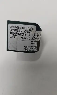 KIA Sorento Airbag deployment crash/impact sensor