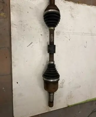 Chrysler Town & Country V Front driveshaft P04880213AJ