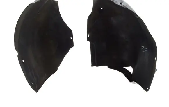 Volkswagen Scirocco Front mudguard 1K8805912A