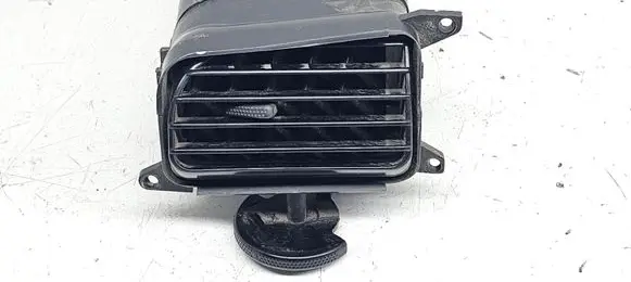 Subaru Legacy Dashboard side air vent grill/cover trim