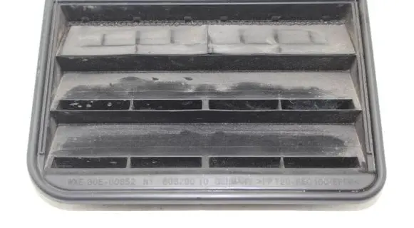 BMW 3 F30 F35 F31 Quarter panel pressure vent 9284647