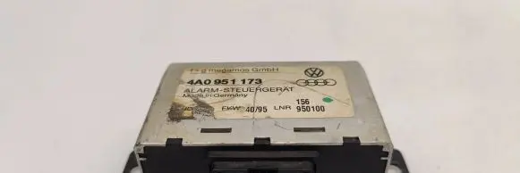 Audi A6 S6 C4 4A Other control units/modules 4A0951173