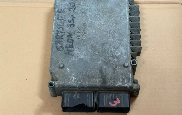 Chrysler Neon I Engine control unit/module P05269854 05269854