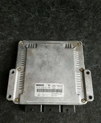 Mitsubishi Carisma Engine control unit/module 0281010437