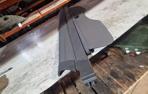 Ford Focus Parcel shelf load cover 
